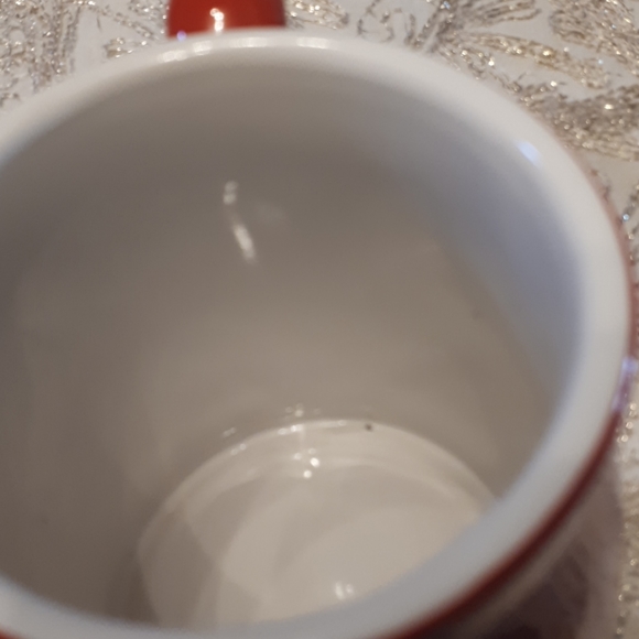 red ceramic Louisville mug - Picture 6 of 8